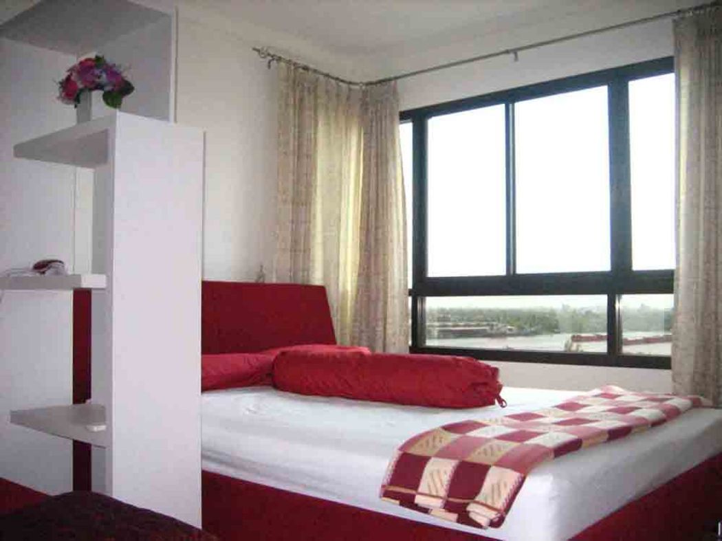 ให้เช่า คอนโด Lumpini Place Narathiwas Chaopraya 30 ตรม. Studio room 1 bath 1 balcony 1 kitchen 1 ba