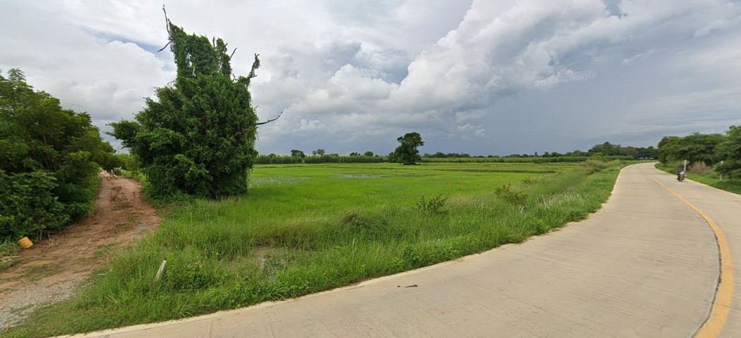 ขาย ที่ดิน พนัสนิคม ห่างจากถนนเลี่ยงเมืองพนัสเพียง 100 เมตร 18.2 ไร่ อนาคต ราคาขึ้นอีก